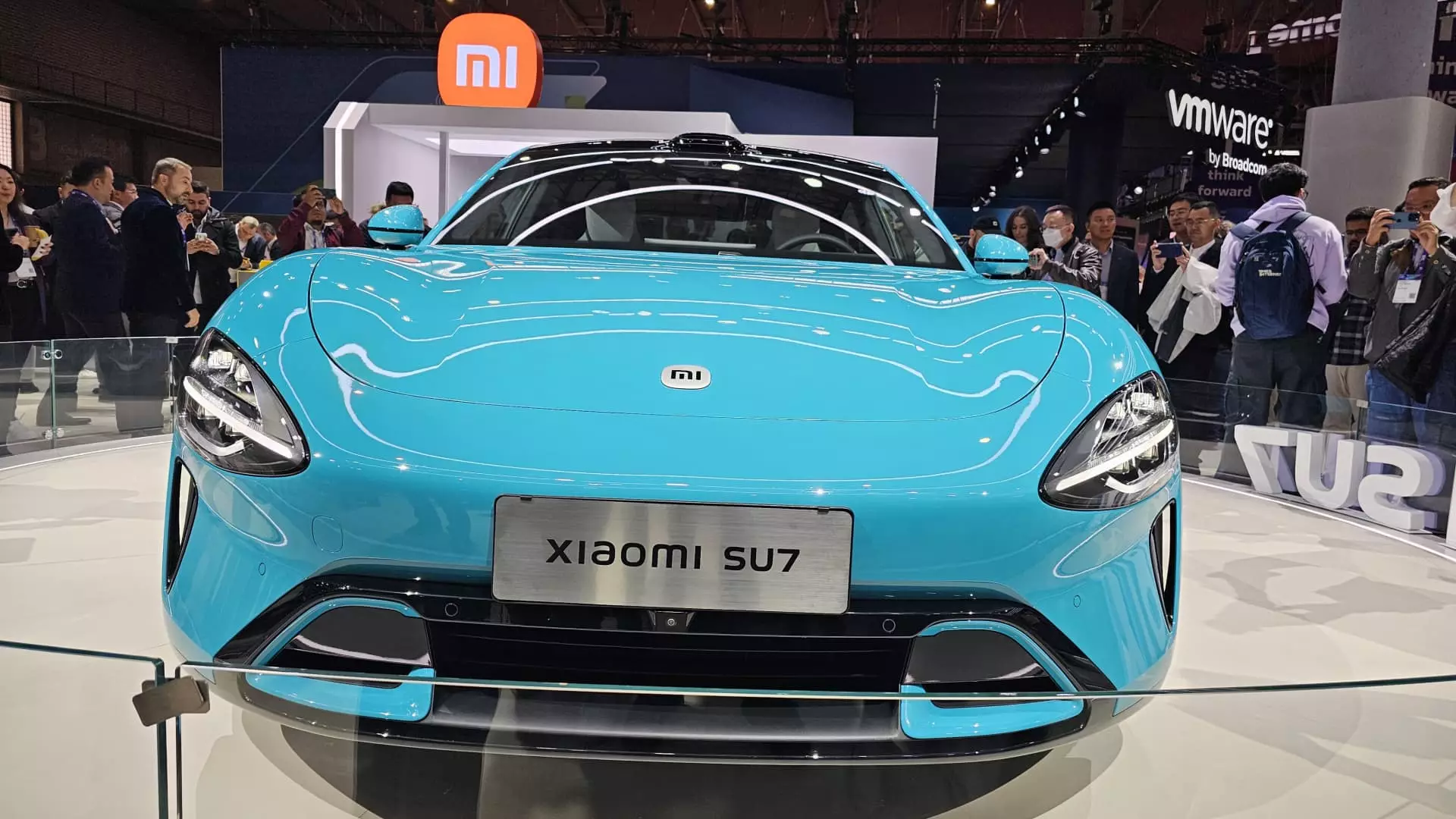 Xiaomi’s New Electric Vehicle Surpasses Expectations