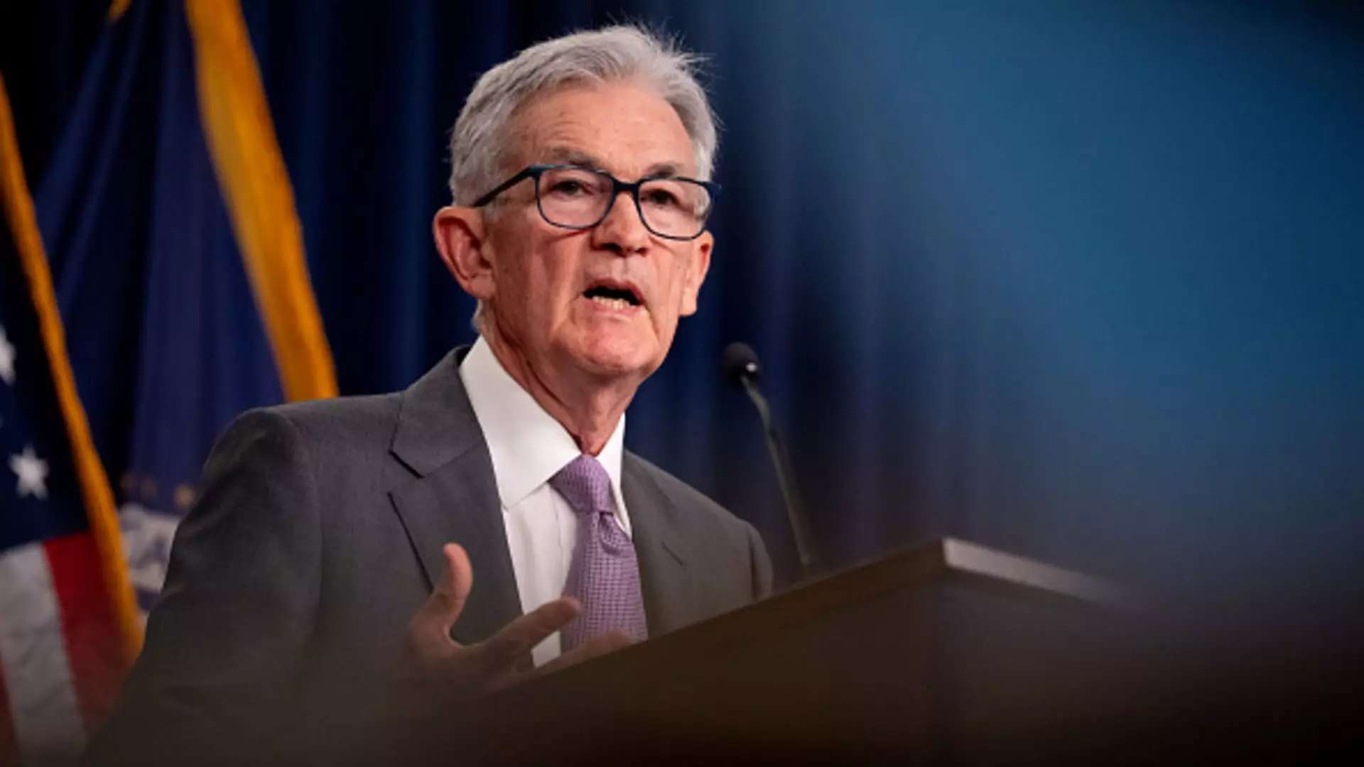 The U.S. Federal Reserve Facing Divided Opinions Regarding Rate Cut