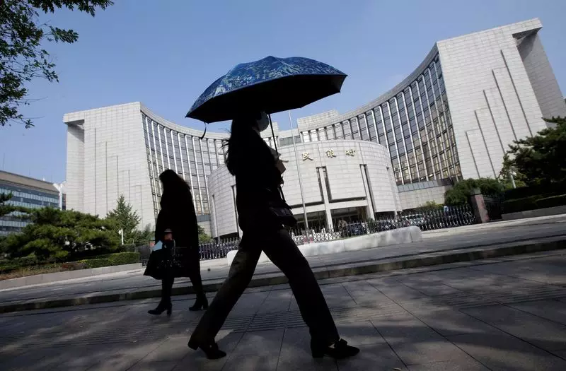 China’s Monetary Policy Dilemma: Analyzing Recent Lending Rate Decisions