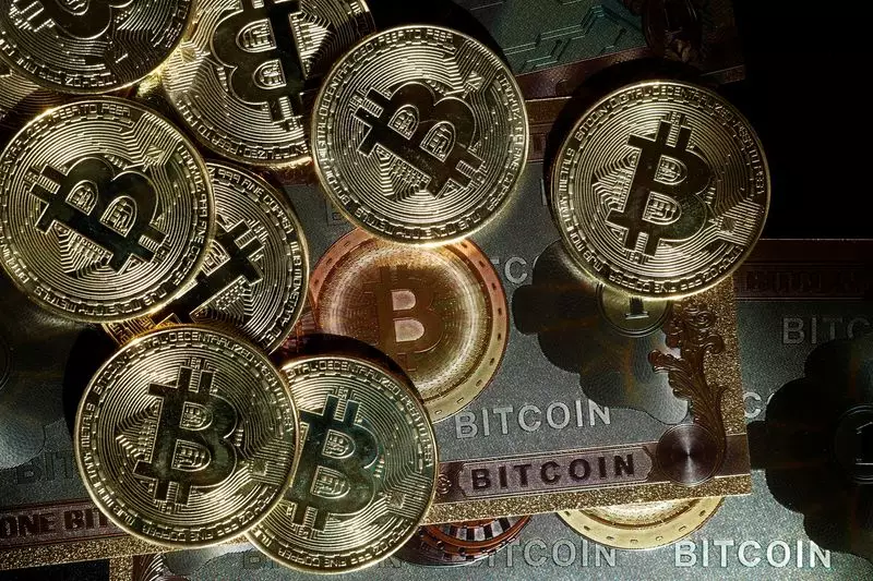 Market Dynamics: Bitcoin’s Surge Amid Currency Stagnation