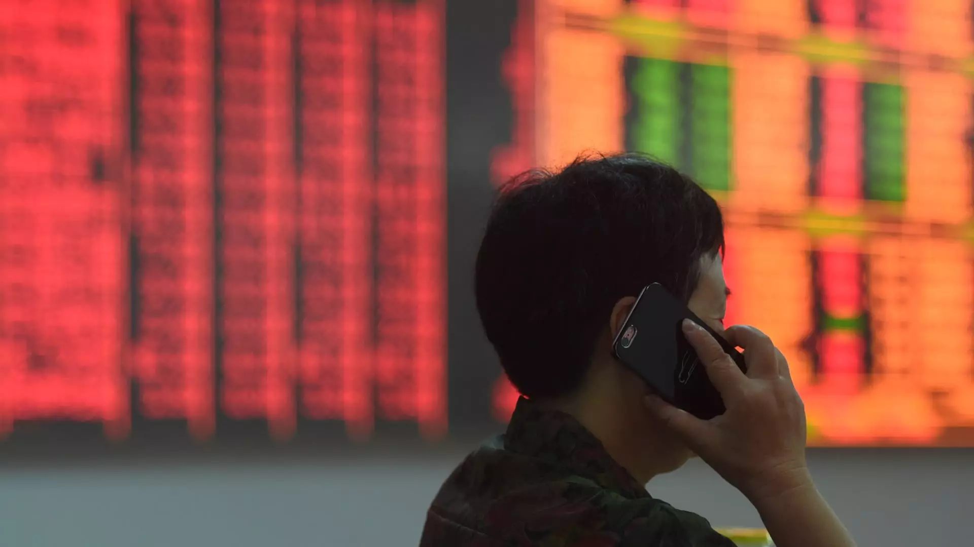 The Fractured State of China’s Economy: Policy Signals and Market Reactions