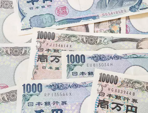 USD/JPY Outlook: Yen Consolidation Signals Potential Movement