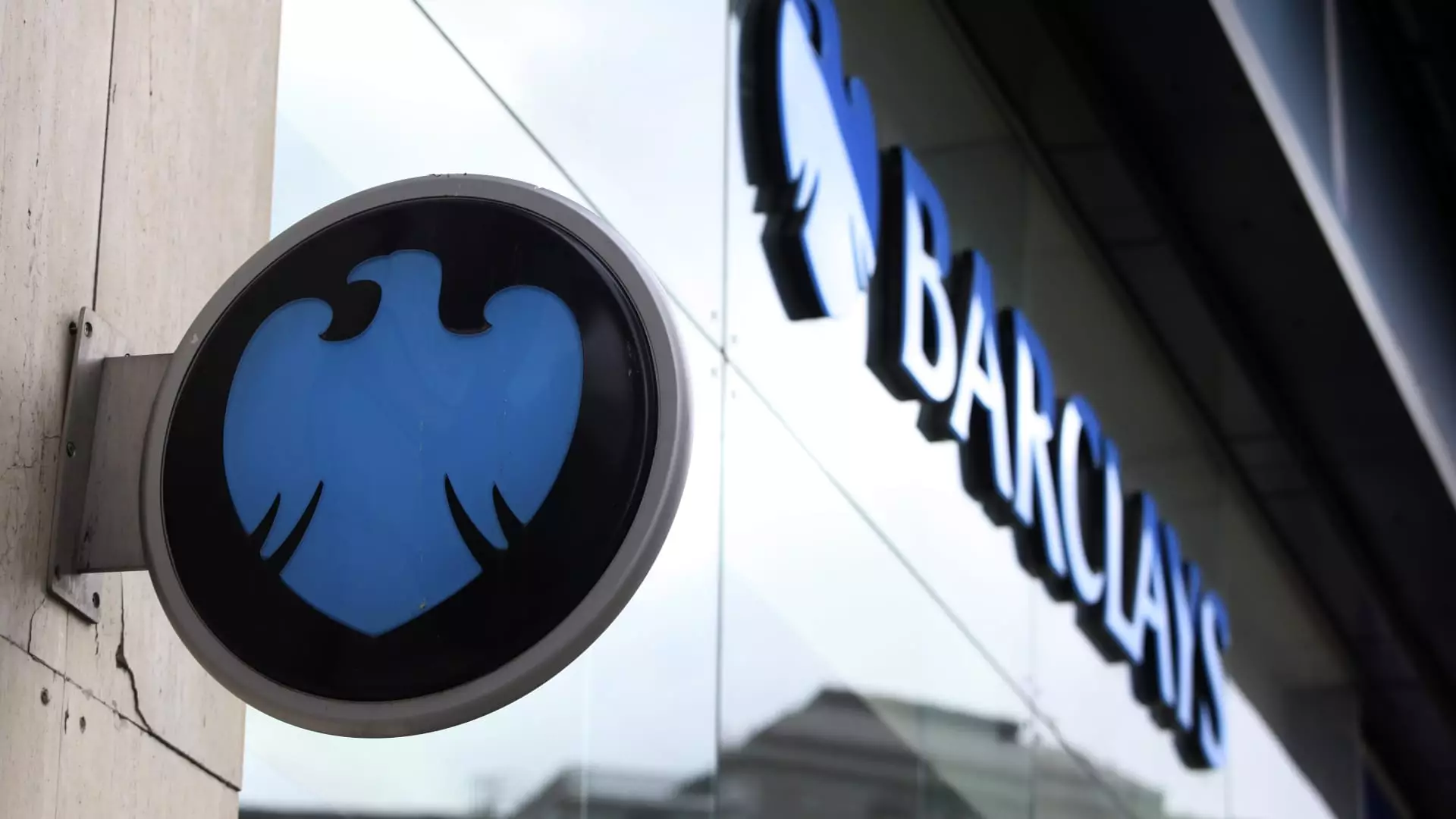 Barclays Reports Resilient Earnings Amid Market Challenges: A Closer Look