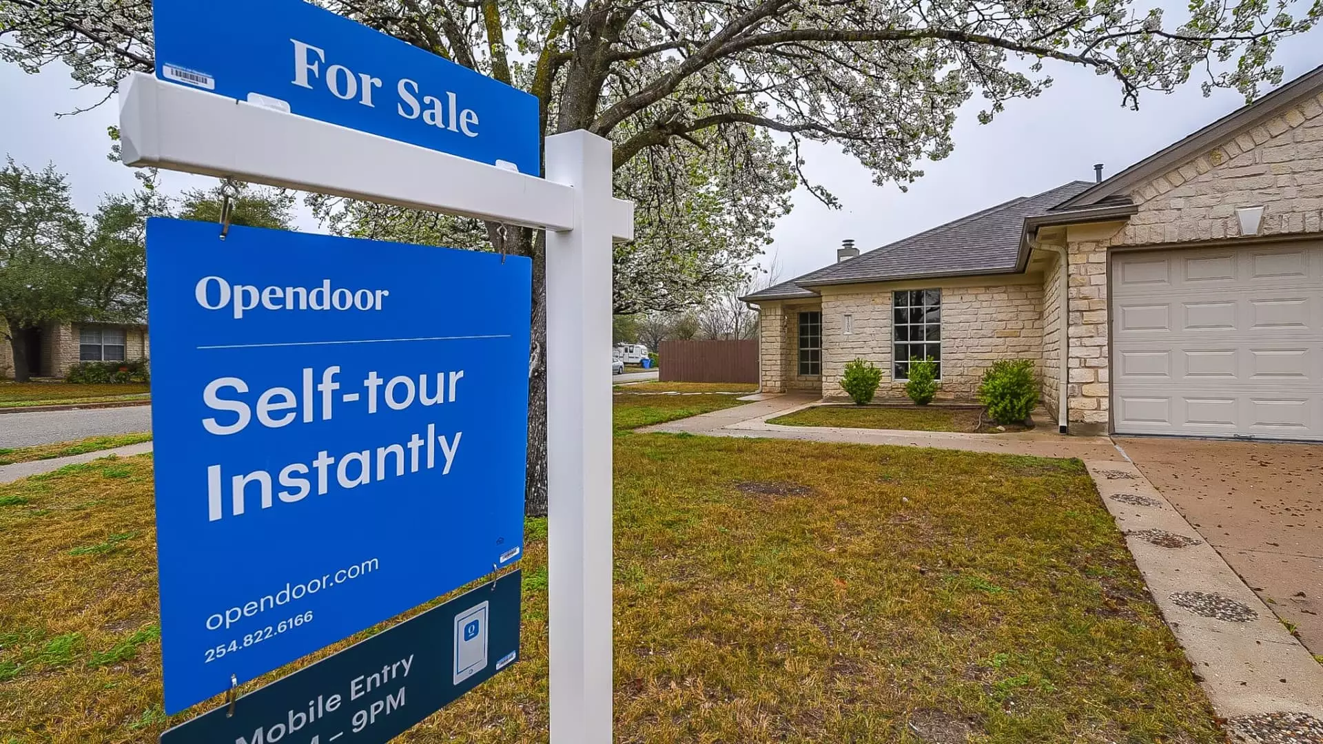 Opendoor’s Resurgence: A Bold Leap Toward Revival or a Risky Gamble?