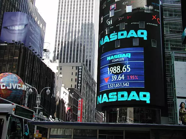 Unveiling the Hidden Power Dynamics Behind the Nasdaq’s Recent Drop